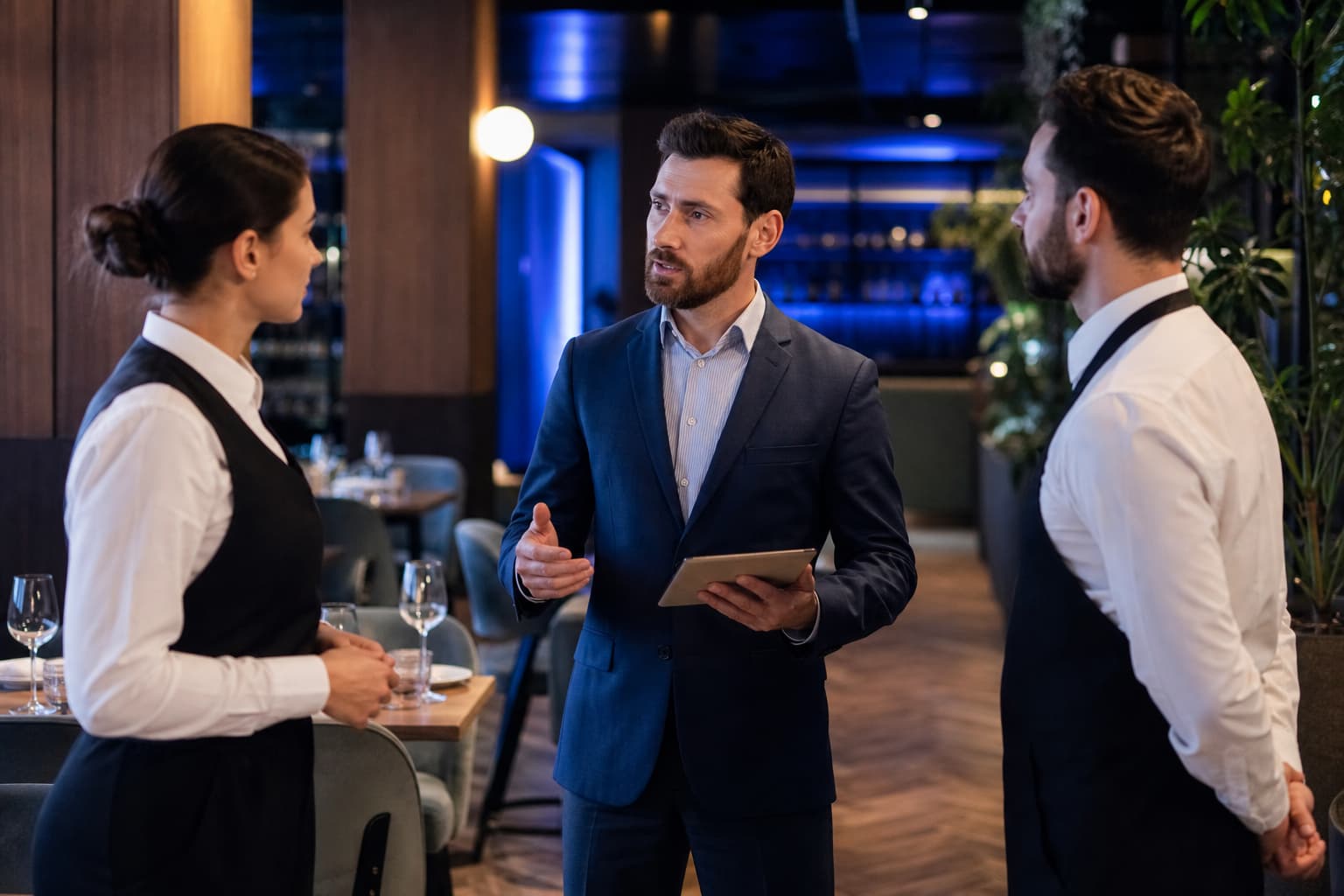 Sådan slipper du for 30 % af restaurantens administrative arbejde med AI-agenter